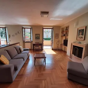 Casa Castel Apartment