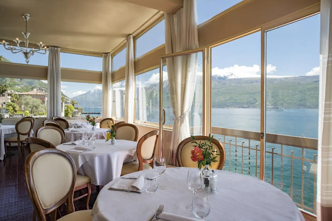 Hotel Gardenia Al Lago Gargnano 3*,